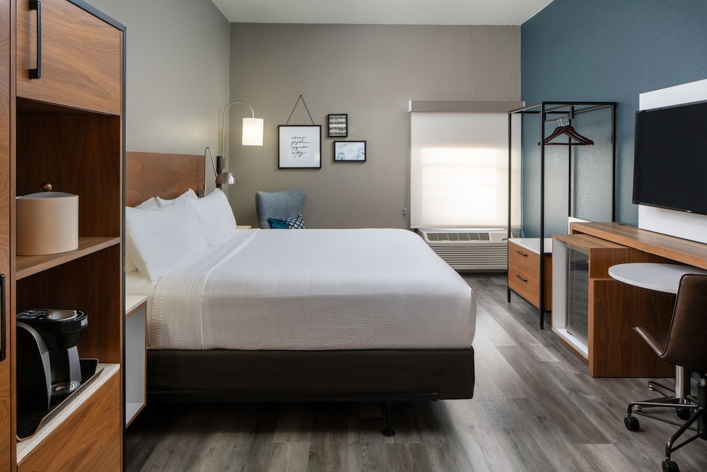 Four Points by Sheraton Alexandria - photo 9