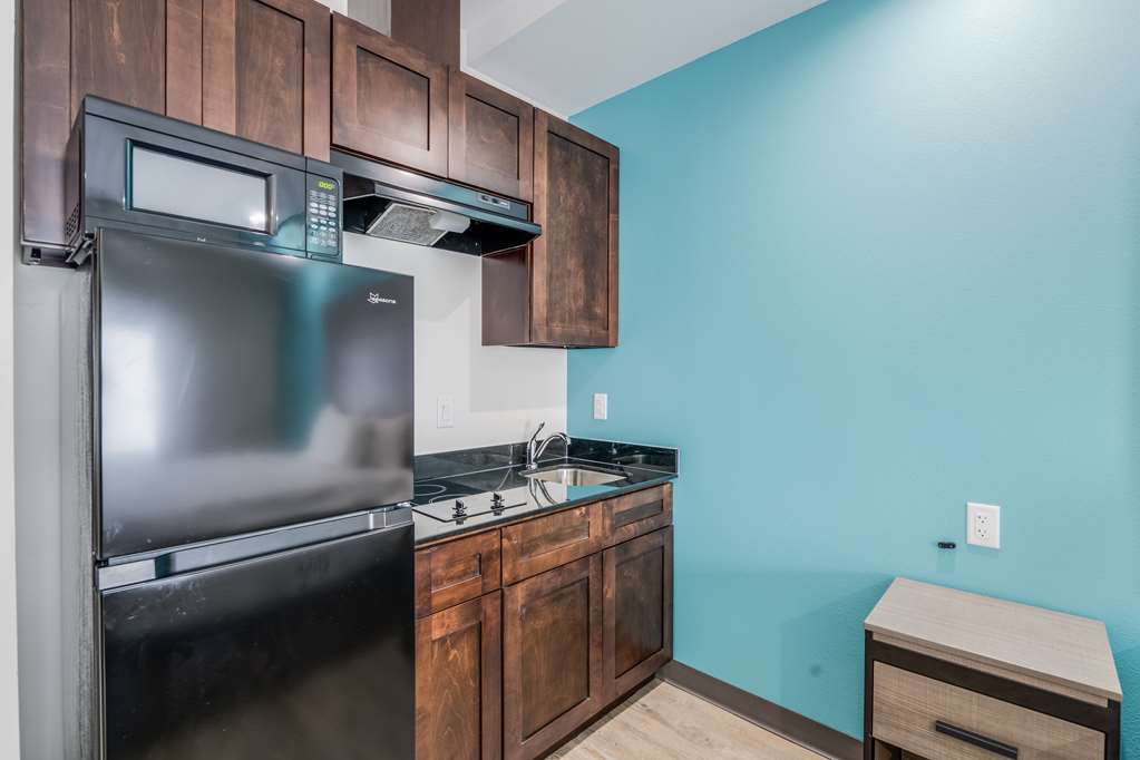 Americas Best Value Inn & Suites Katy - photo 25