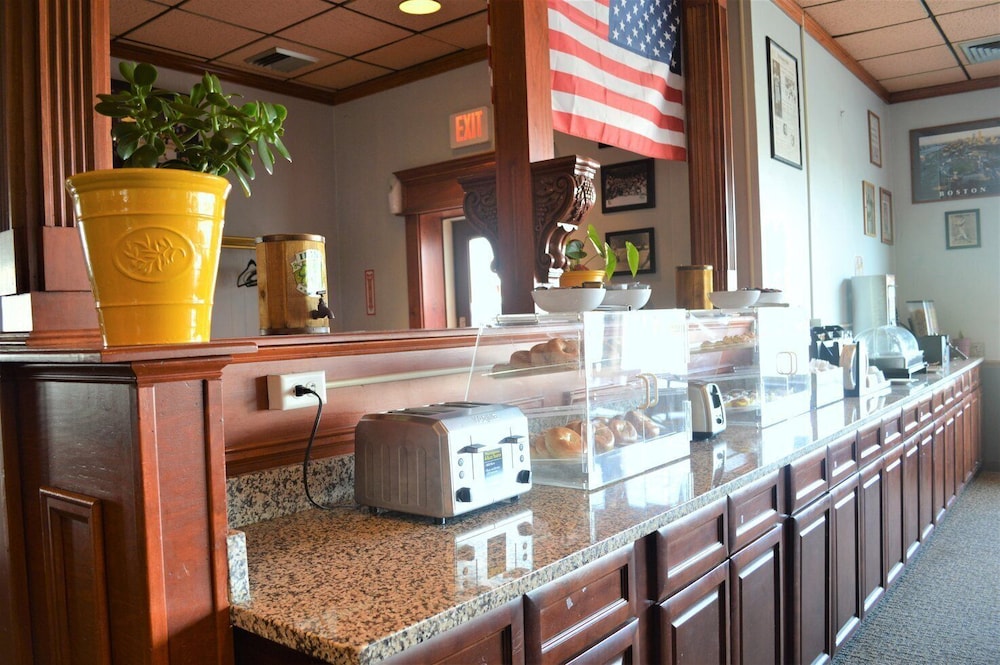 Falmouth Inn - photo 42