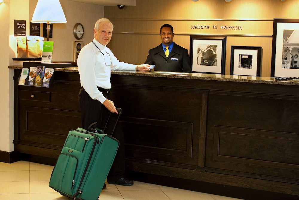 Hampton Inn Atlanta Newnan - photo 5