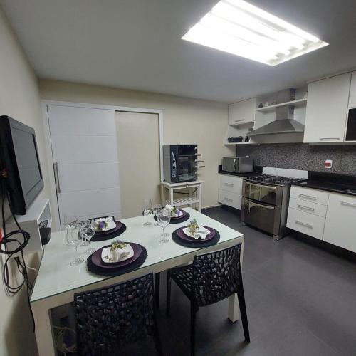 Apartamento de luxo quadra da praia — 4-Star Luxury Hotel in Rio De Janeiro, Brasil