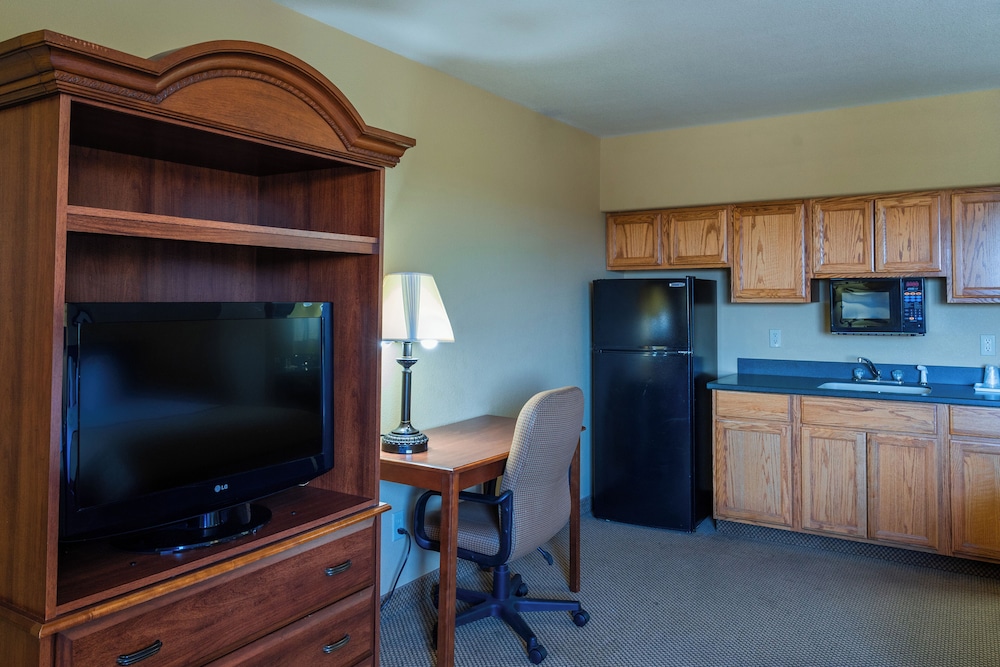 Baymont by Wyndham Pinedale - photo 36