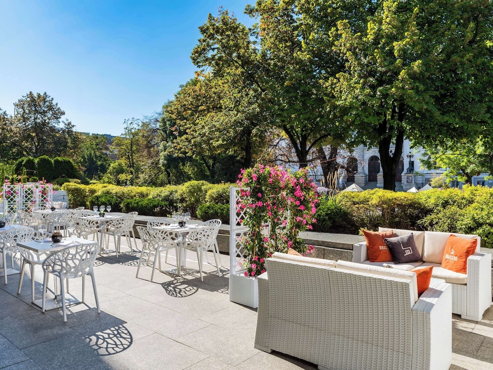 מזון ומשקאות