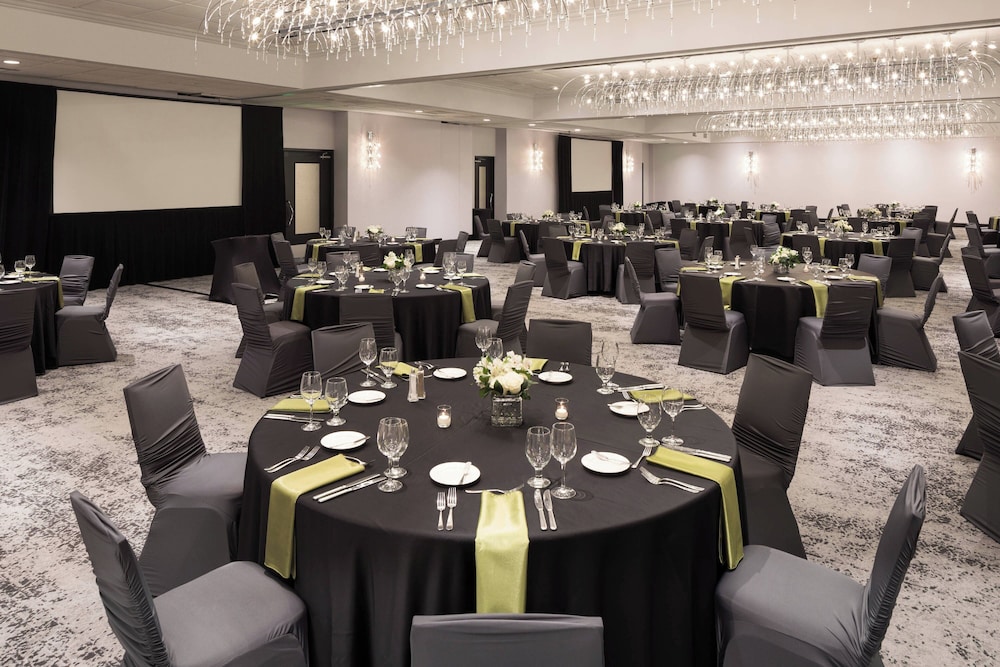 Sheraton Bloomington Hotel - photo 44