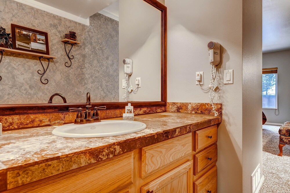 Park Station Condominium Hotel - photo 253