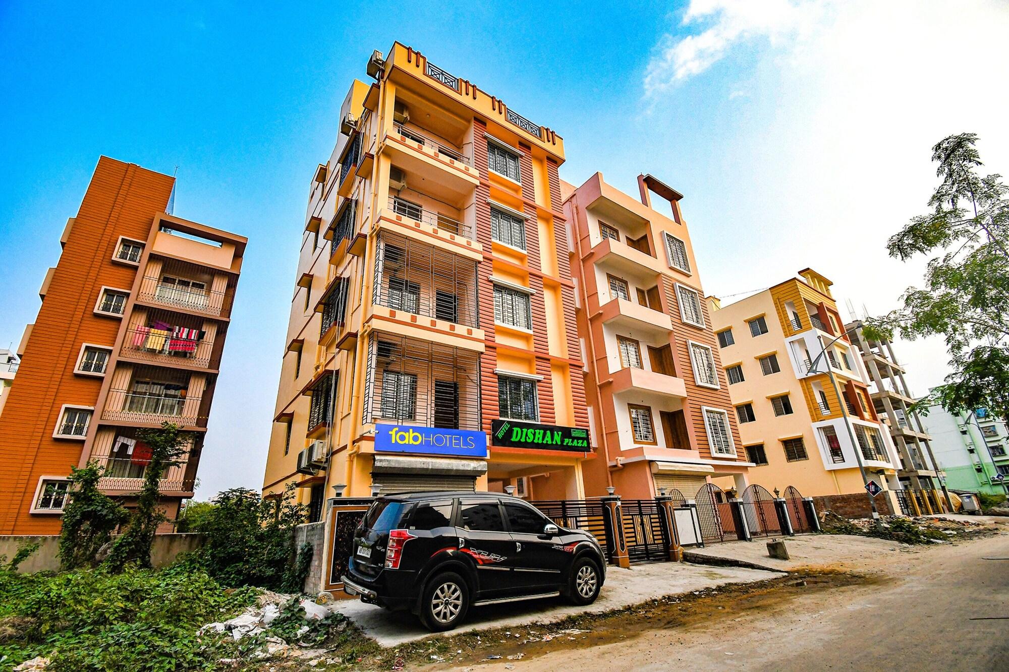 Fabhotel Dishan Plaza