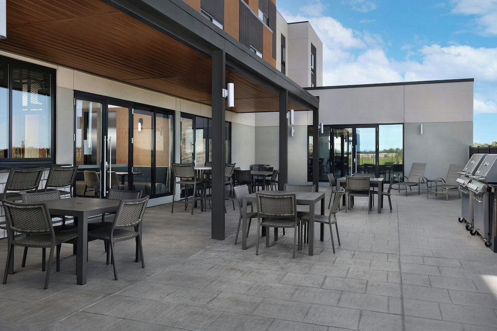 TownePlace Suites by Marriott Sikeston - photo 39