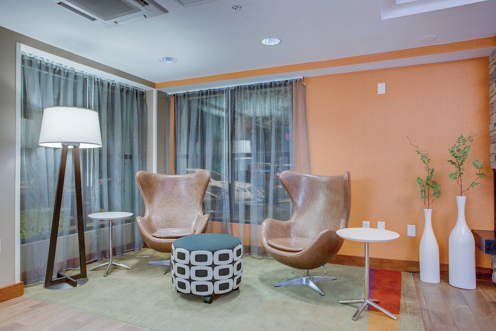 Fairfield Inn by Marriott Portsmouth Seacoast - photo 4