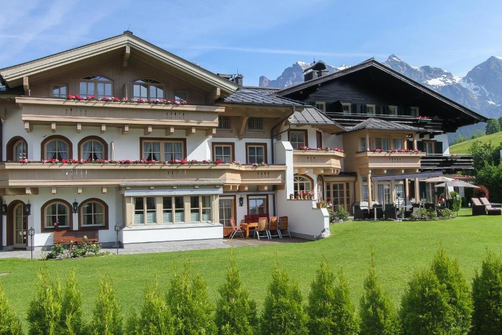 Ferienwohnungen Renberg — 4-Star Luxury Hotel in Maria Alm Am Steinernen Meer, Austria