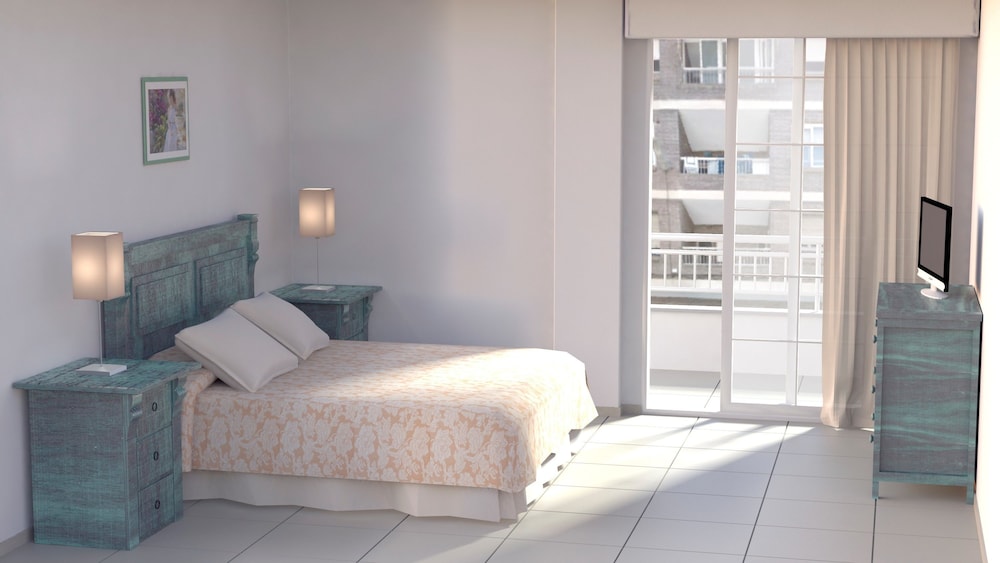 Aparthotel Sole Bello in Torrevieja, Spain