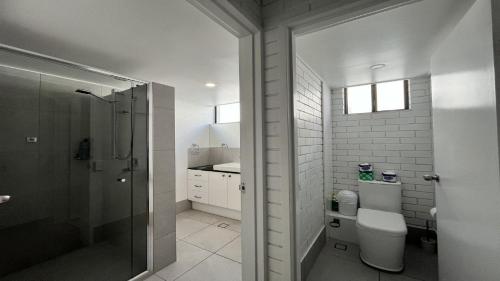 Amazing Views Unit 3 Edgecliffe — Caloundra — photo 5