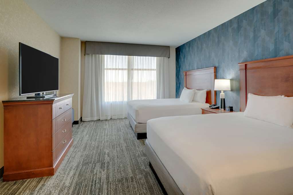 Drury Plaza Hotel Mt. Vernon - photo 34