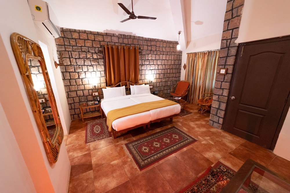 Tiger Trails Resorts — Manpur — photo 4