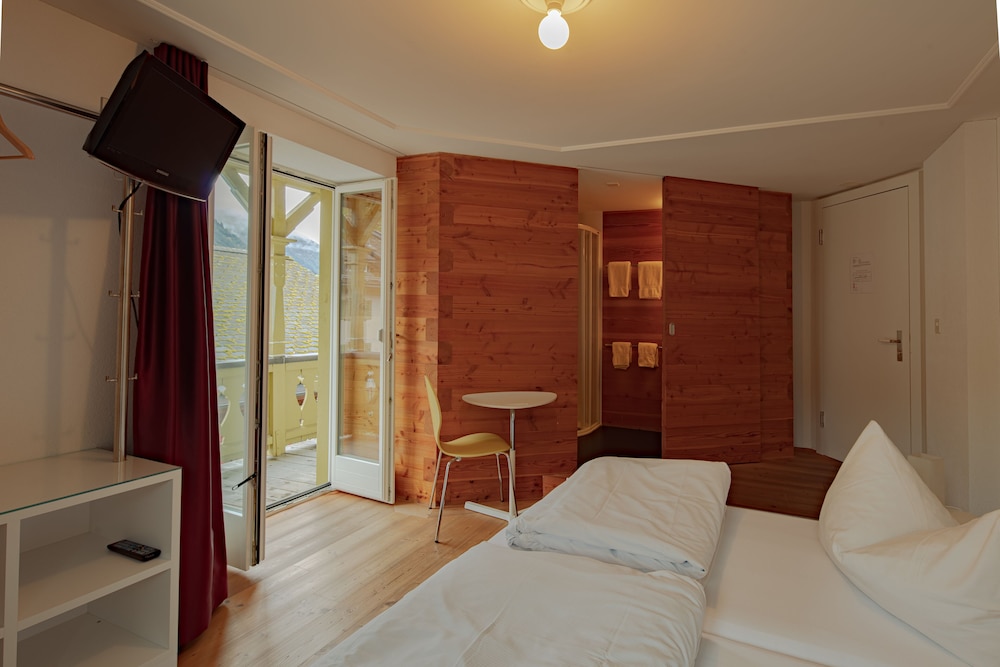 Vallatscha Hotel Restaurant — Ilanz — photo 5