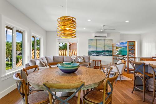Poipu Kai 5 Bed 3 Bath Home Alekona Kauai — 4-Star Luxury Hotel in Koloa, United States