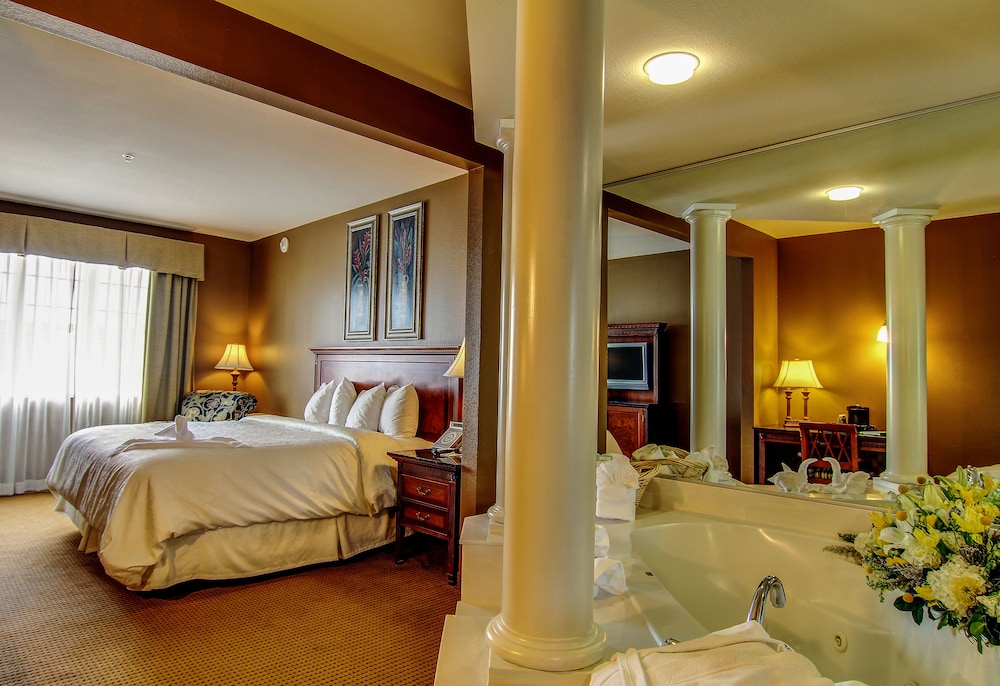 The Wildwood Hotel - photo 30