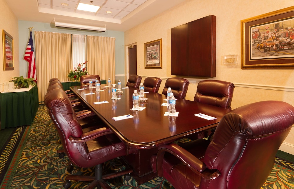 Hilton Garden Inn Daytona Beach Airport - photo 96