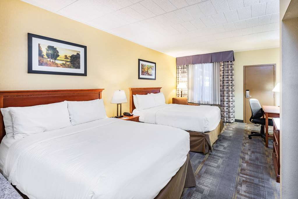 Wyndham Garden York - photo 13