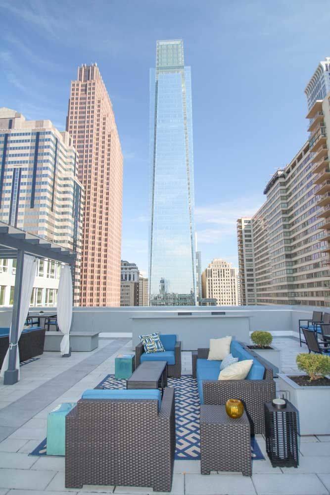 UrHomeInPhilly — 4-Star Luxury Hotel in Philadelphia, United States