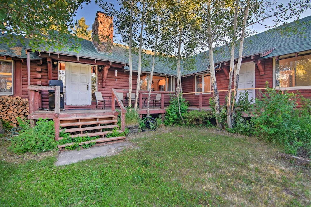Moose Park Lodge Charming Walden Retreat 17934058 — Walden