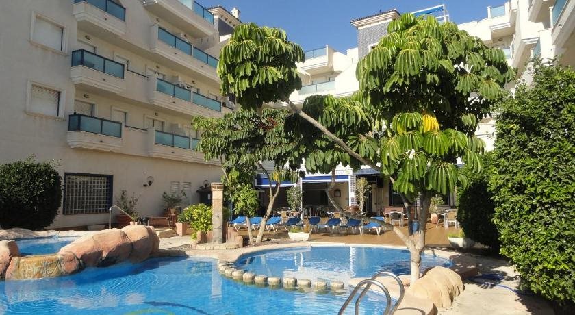 Playamarina II Aparthotel — hotel in Orihuela