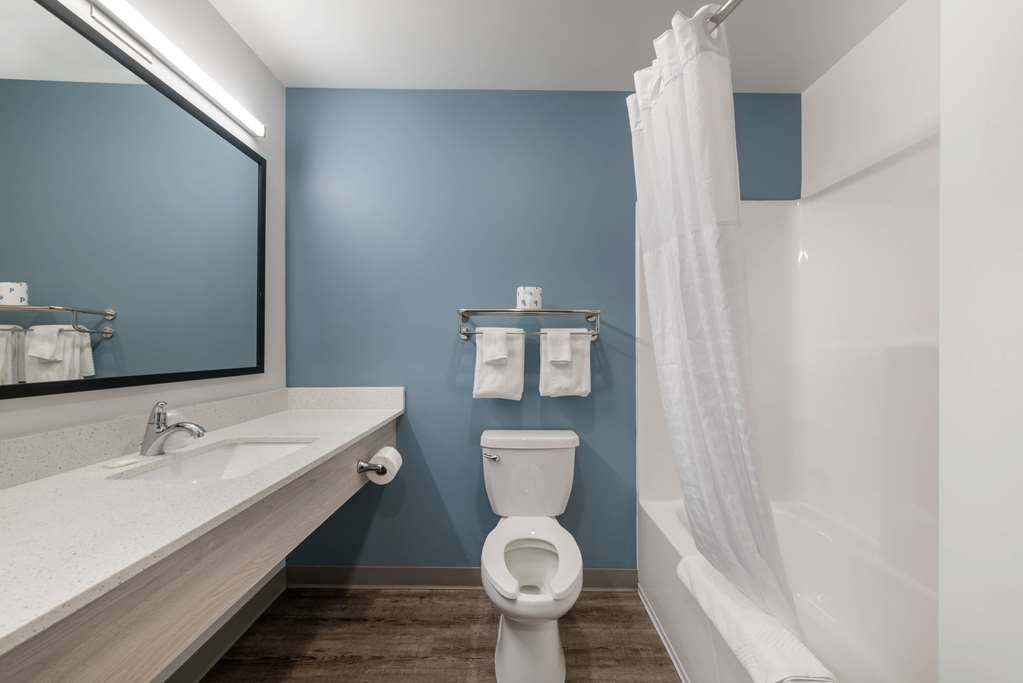 WoodSpring Suites Concord Charlotte Speedway - photo 14