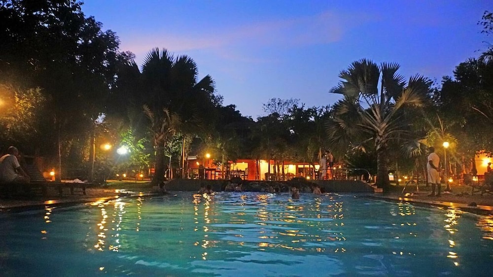 Hotel Kamrel Sigiriya in Sigiriya, Sri Lanka