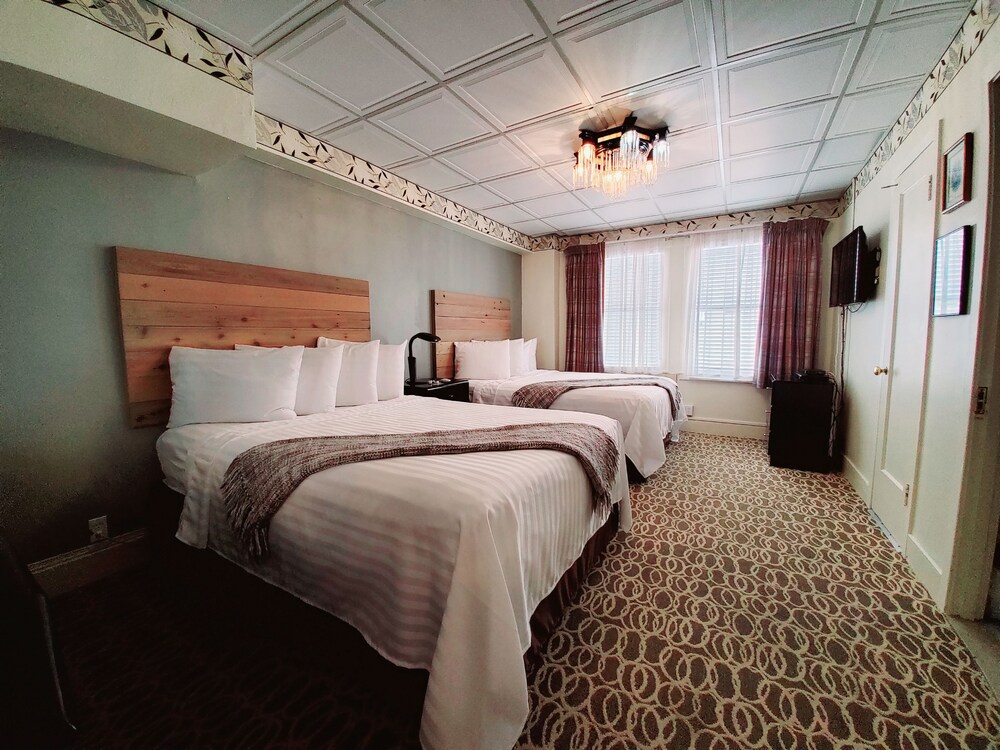 Hotel Nevada - photo 6