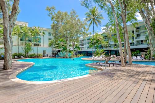 Belle Escapes Drift Beachfront Resort Suite 1305 in Palm Cove, Australia