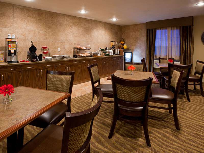 Grandstay Hotel And Suites Luverne - photo 14
