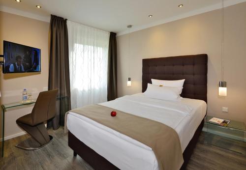 Hotel Haus Kronenthal - carbon neutral hotel in Ratingen