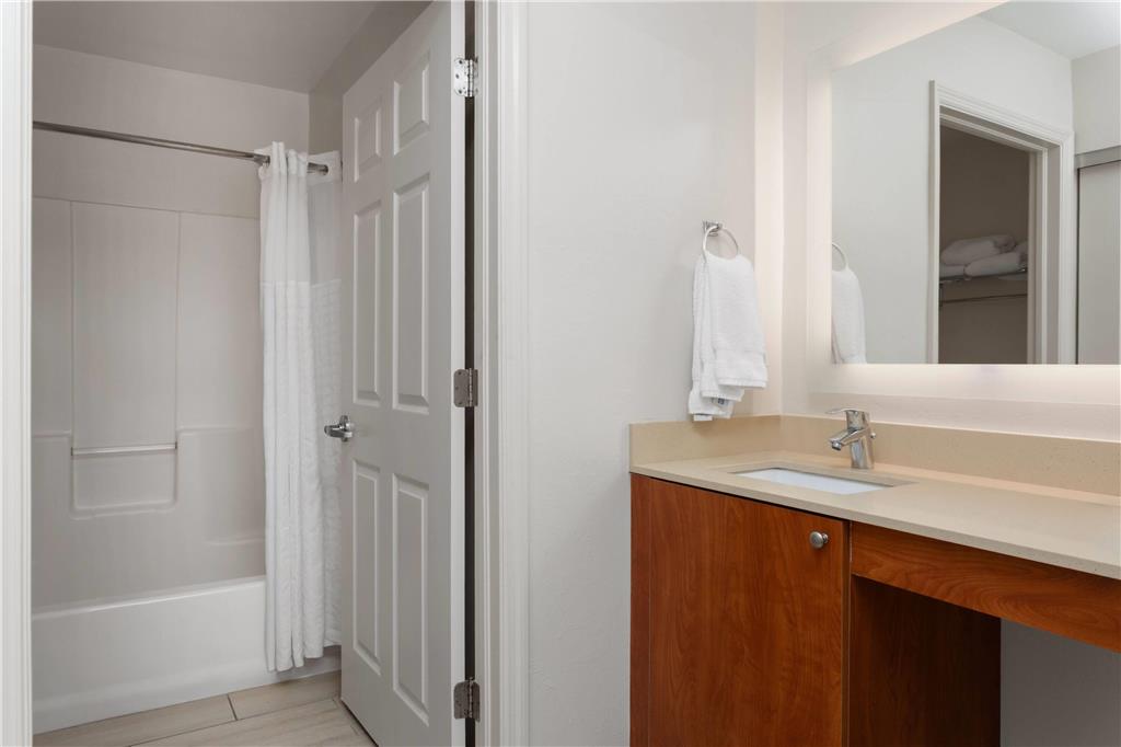 Hawthorn Extended Stay by Wyndham Naples - photo 33