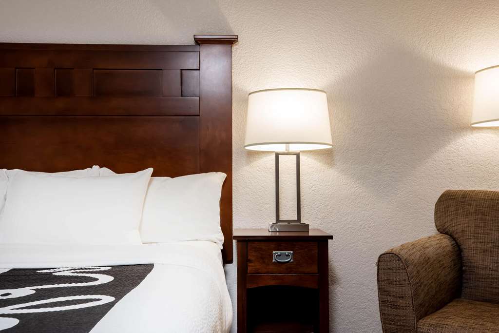 La Quinta Inn by Wyndham Bend - photo 15