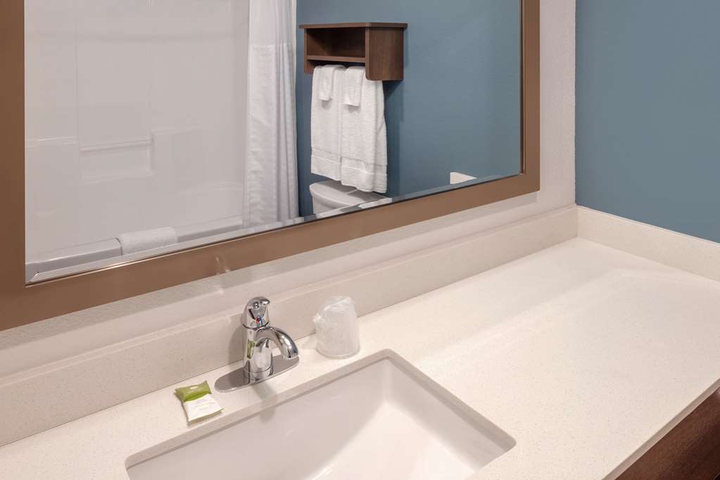 WoodSpring Suites Washington DC East Arena Drive - photo 26