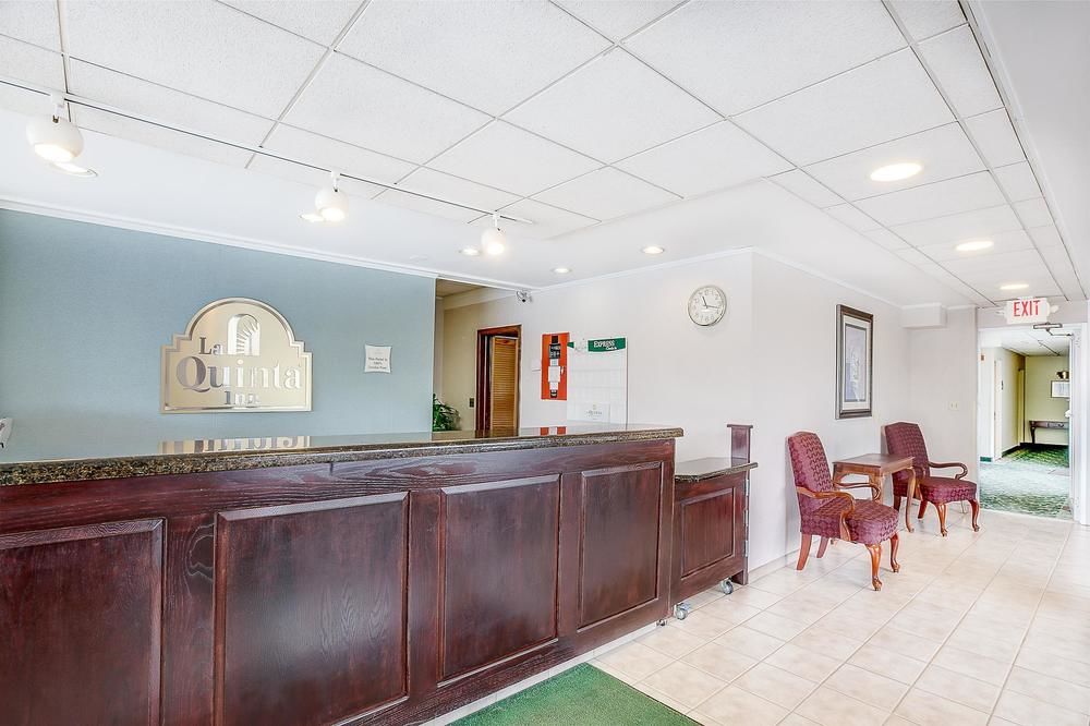 La Quinta Inn Paramus - photo 16