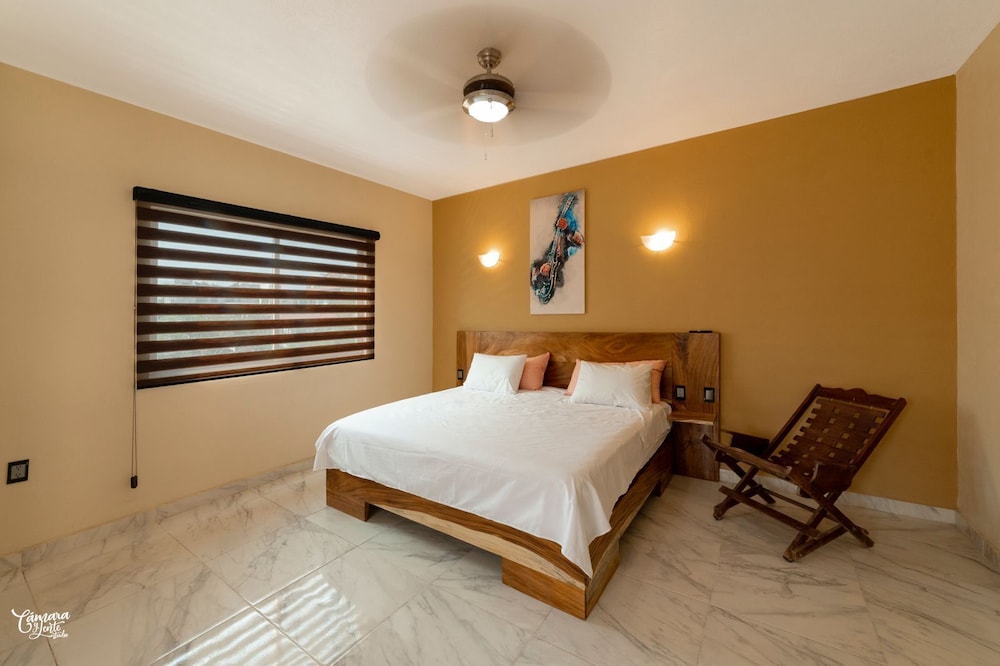 Hotel Guitarra Inn in Puerto Escondido, Mexico