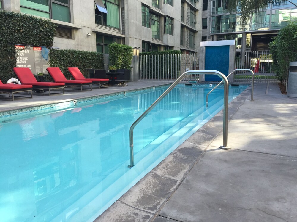 Corporate Suites Downtown In The Heart of LA - photo 35