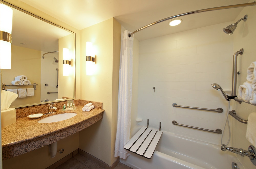 Holiday Inn Titusville Kennedy Space Center by IHG - photo 4