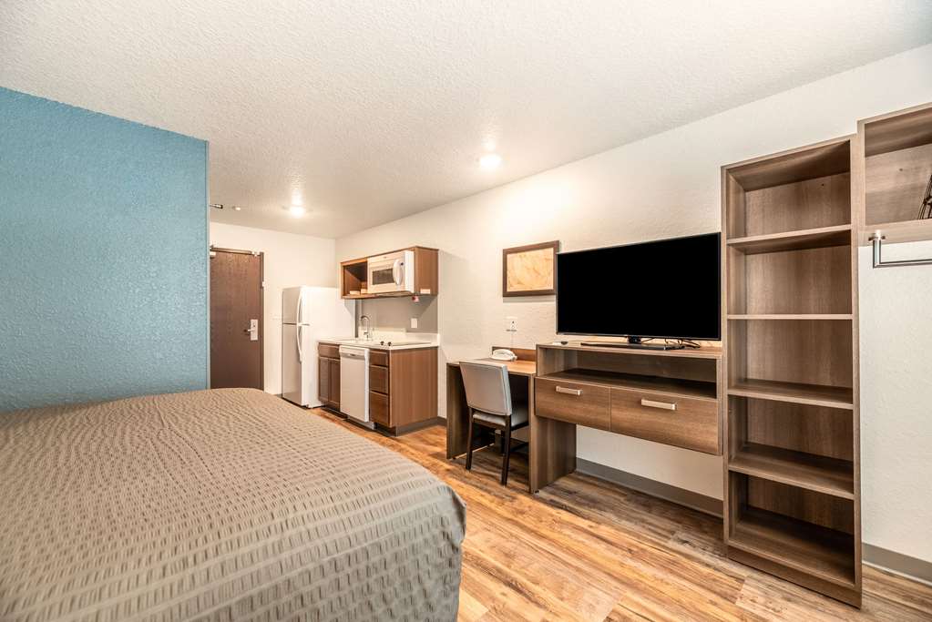 WoodSpring Suites Sanford North I 4 Orlando Area - photo 13