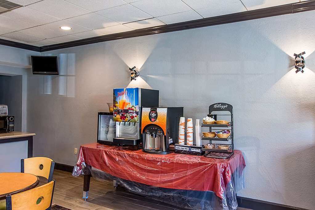 Clarion Inn Columbia Airport - photo 43