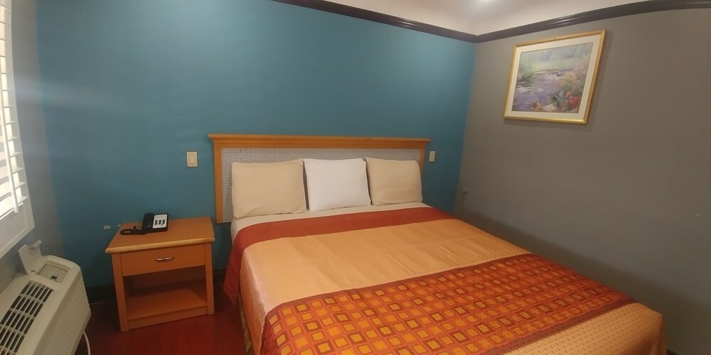 Travel Eagle Inn Motel - photo 4