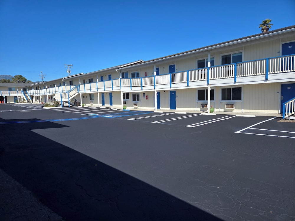Coast Riders Inn - photo 96