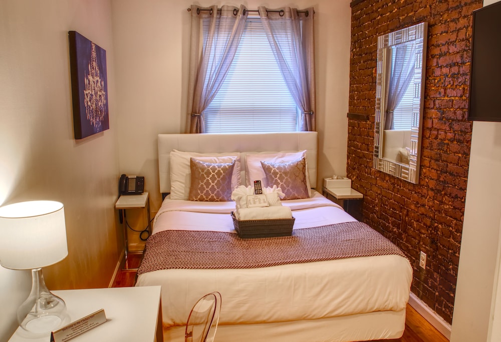 Chelsea Inn - photo 15