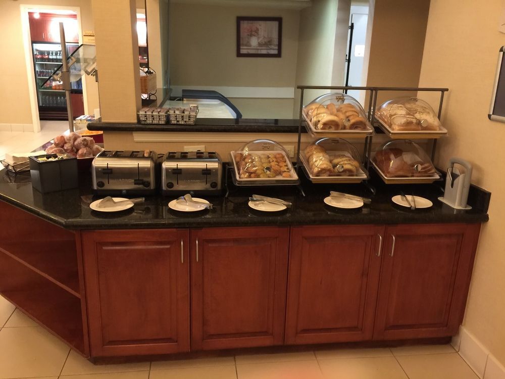 Doral Inn & Suites Miami Airport West - photo 16