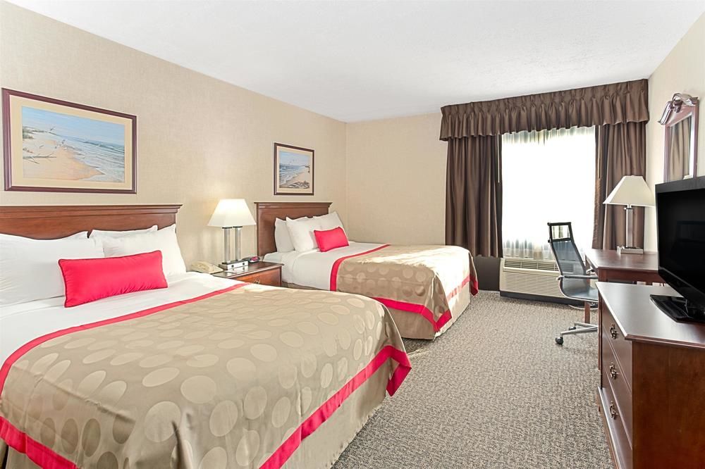 Ramada Waukegan Gurnee - photo 17