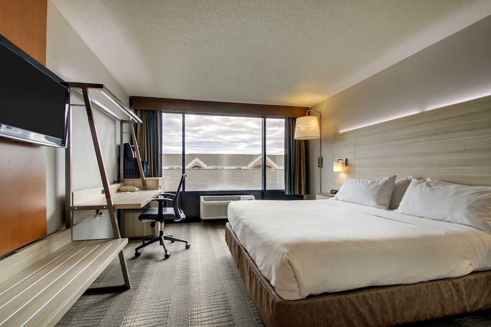 Holiday Inn Express Milwaukee North Brown Deer Mequon by IHG - photo 14