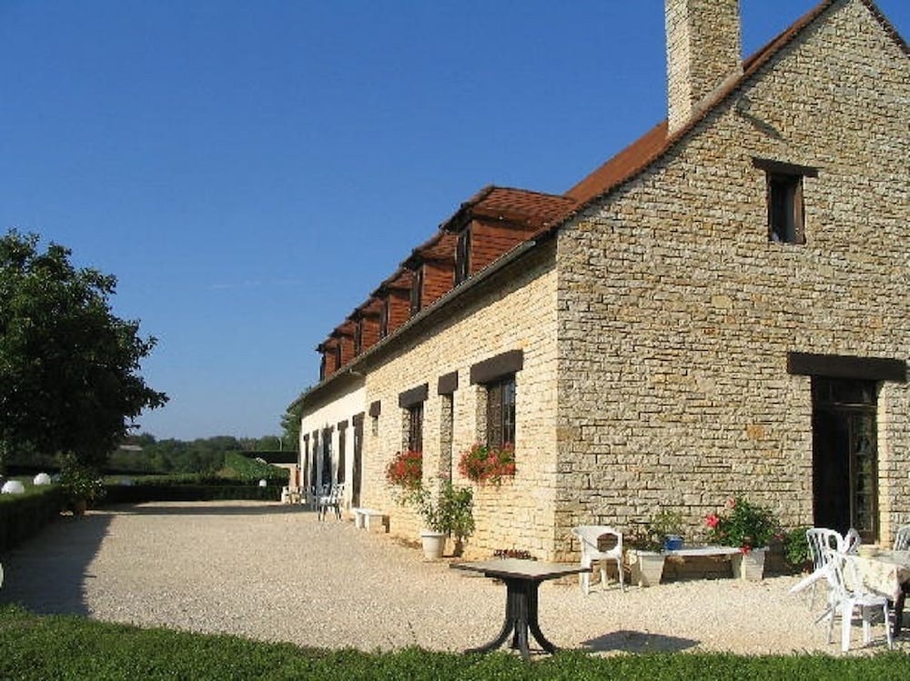 Domaine des Garennes — hotel near Brive Souillac airport