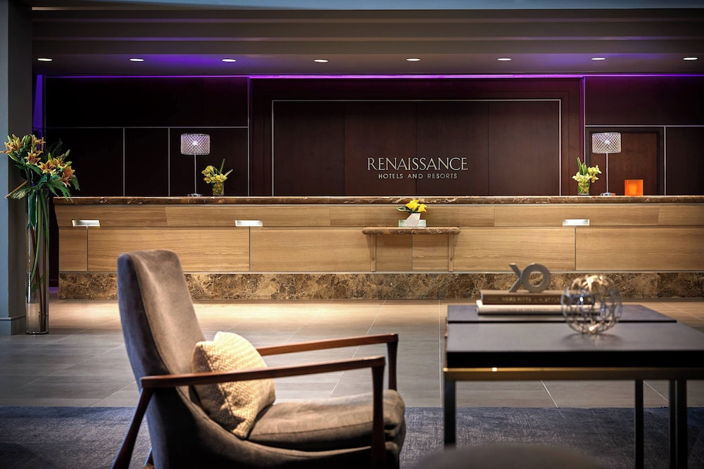 Renaissance Los Angeles Airport Hotel - photo 4