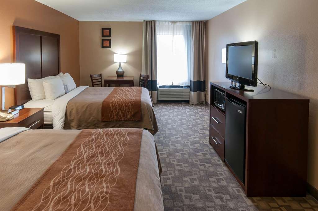 Comfort Inn North Conroe - photo 11