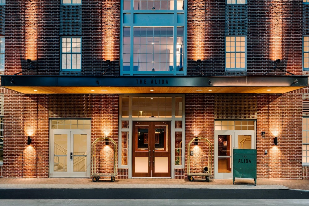 The Alida Savannah a Tribute Portfolio Hotel - photo 95